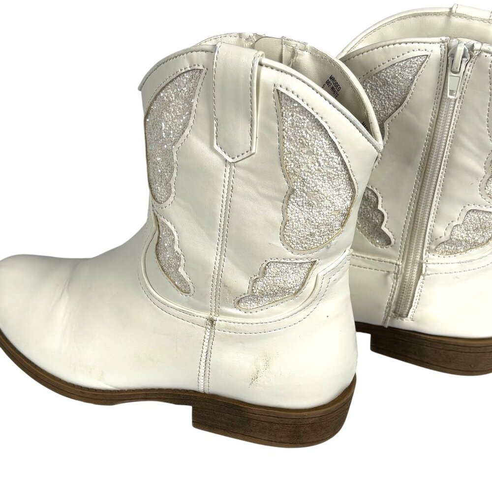Madden Girls White Cowgirl Boots Sz 5 Western Rodeo Groovy Fun Festive Boho Glam - Picture 2 of 13